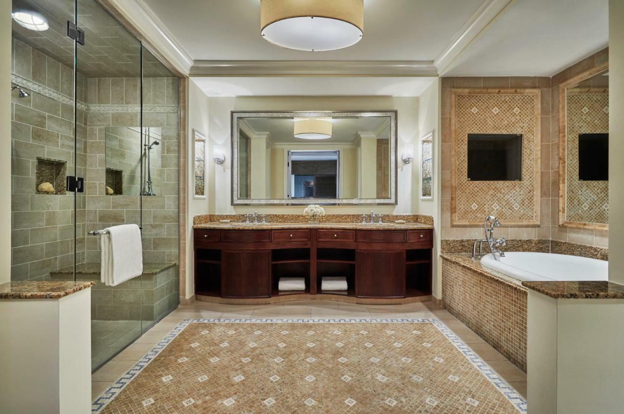 The Ocean Club, A Four Seasons Resort, Bahamas Creek Village Екстер'єр фото